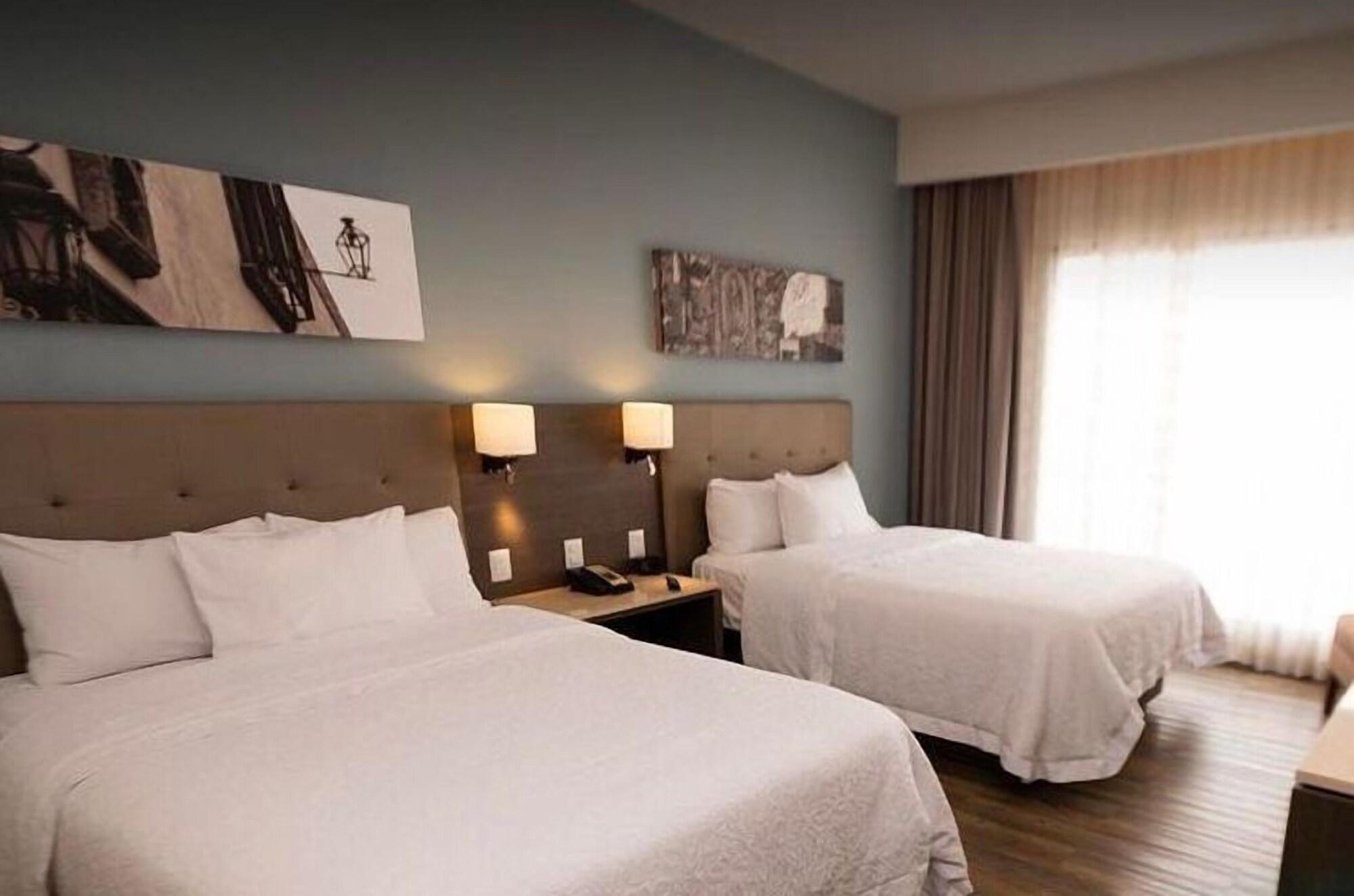Hampton Inn By Hilton Celaya Celaya  Kültér fotó
